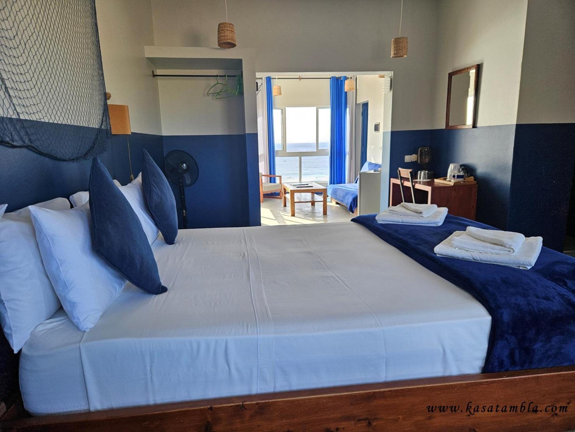 Bed and Breakfast Kasa Tambla Ponta Do Sol Exterior foto