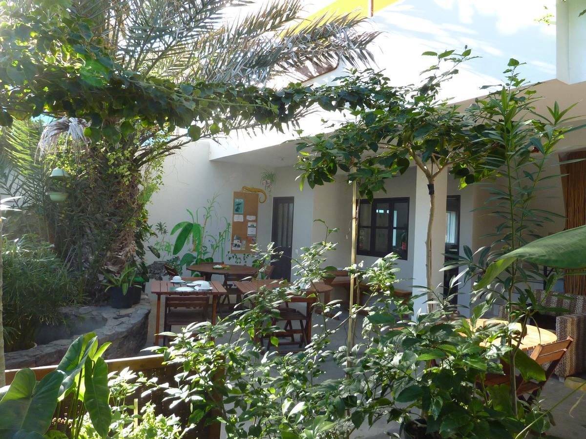 Bed and Breakfast Kasa Tambla Ponta Do Sol Exterior foto