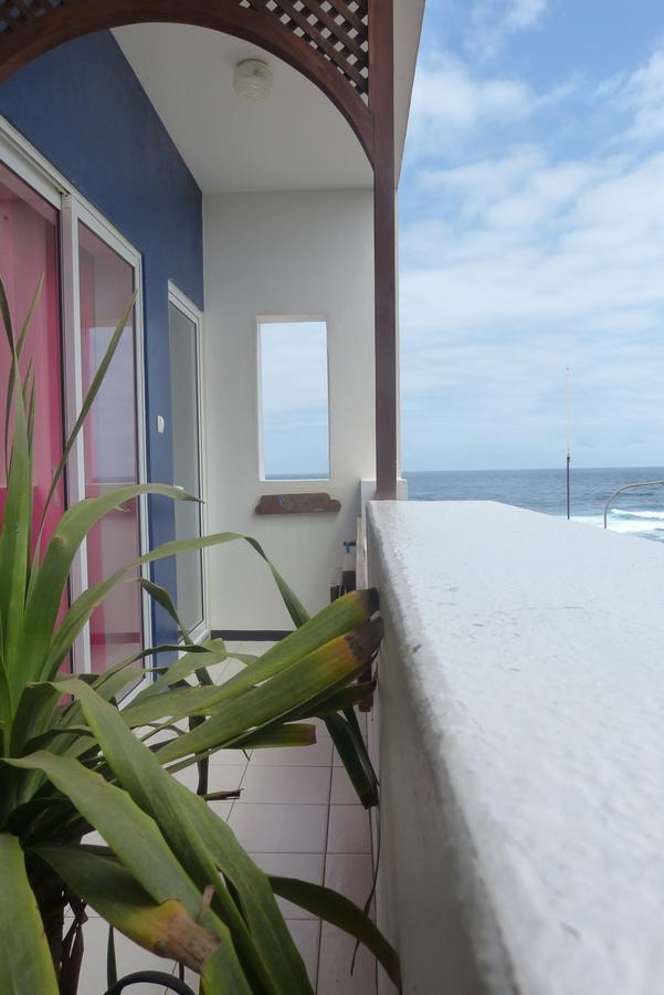 Bed and Breakfast Kasa Tambla Ponta Do Sol Exterior foto