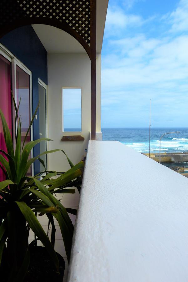 Bed and Breakfast Kasa Tambla Ponta Do Sol Exterior foto