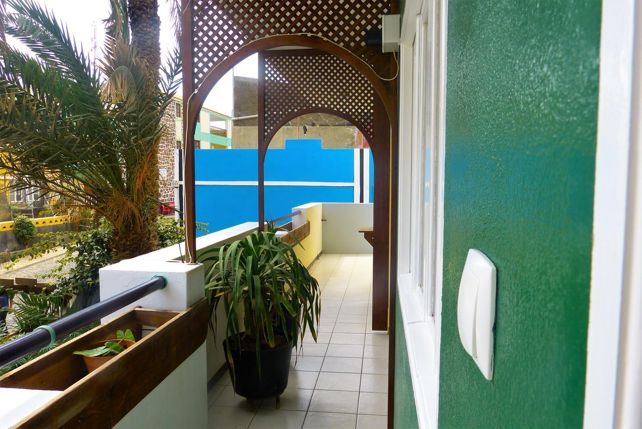 Bed and Breakfast Kasa Tambla Ponta Do Sol Exterior foto